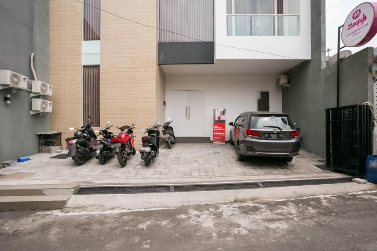 Hostel Reddoorz Syariah Near Lapangan Pancasila Simpang Lima Semarang Zewnętrze zdjęcie